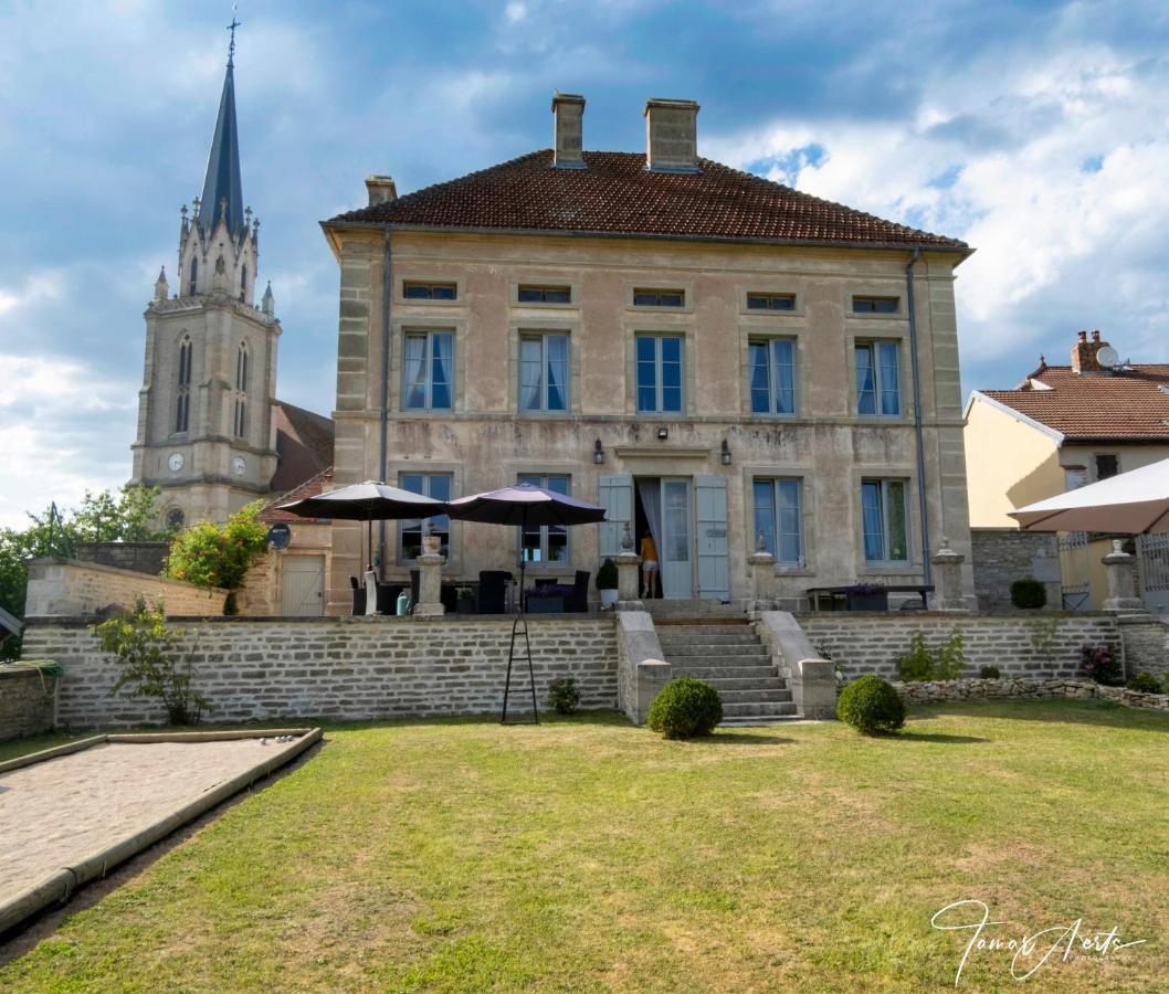 Confracourt Le Vieux Presbytere المظهر الخارجي الصورة